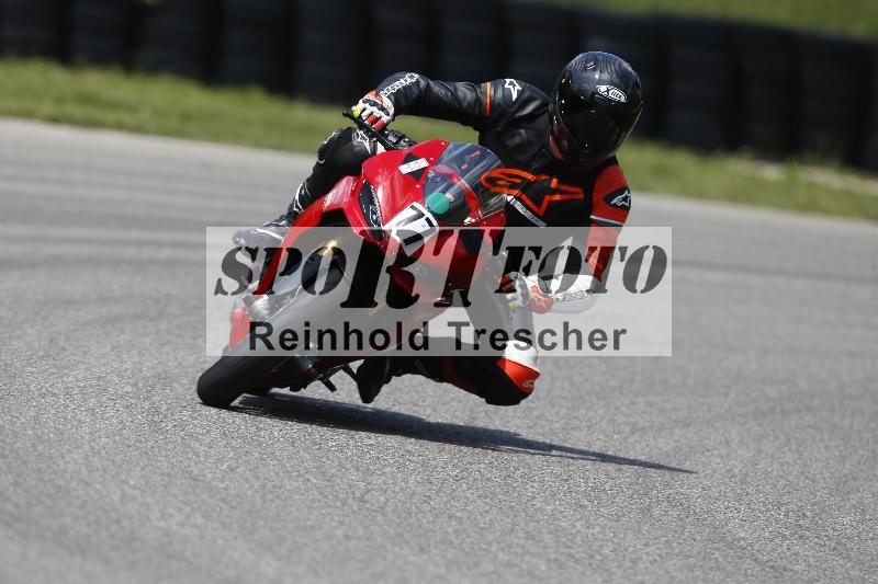/15 13.05.2025 Max Racing ADR/Gruppe gruen/77
